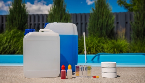 The Best Way to Clean swimming Pool Basin